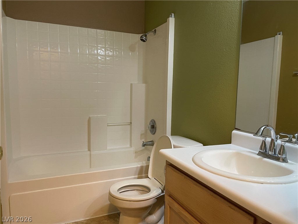 7572 Durham Hall Avenue 201 Property Photo 23