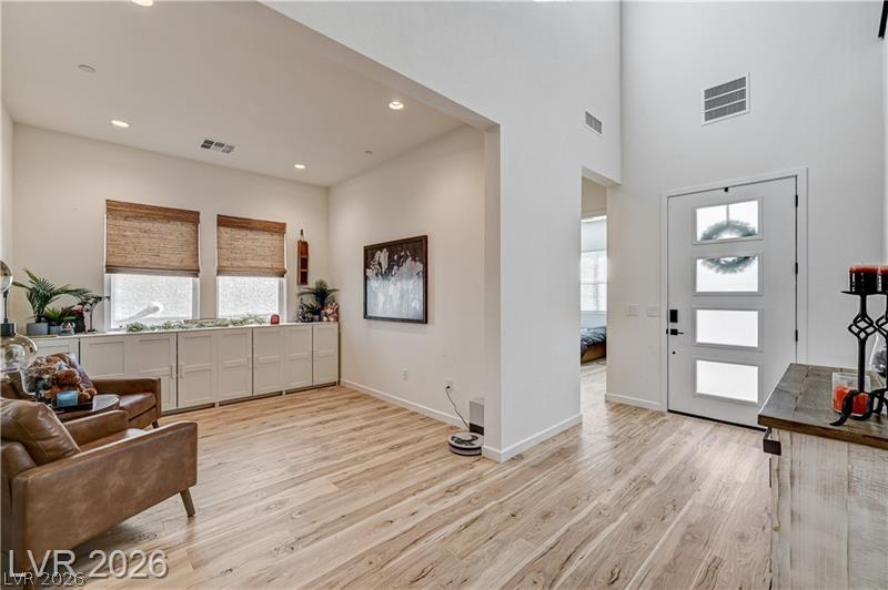 10136 Sequoia Glen Avenue Property Photo 11
