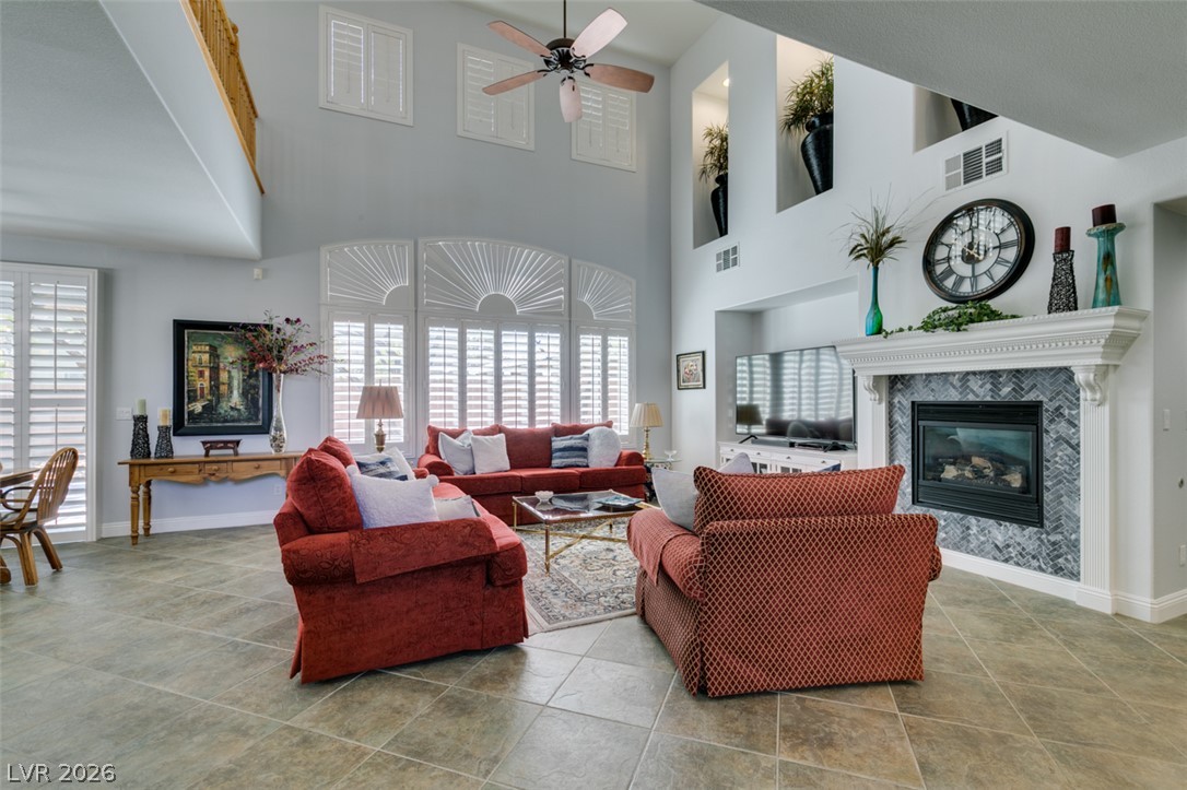 8909 Monte Oro Drive Property Photo 14