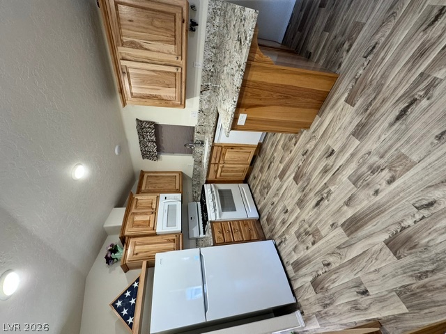 517 South Central Street Property Photo 6