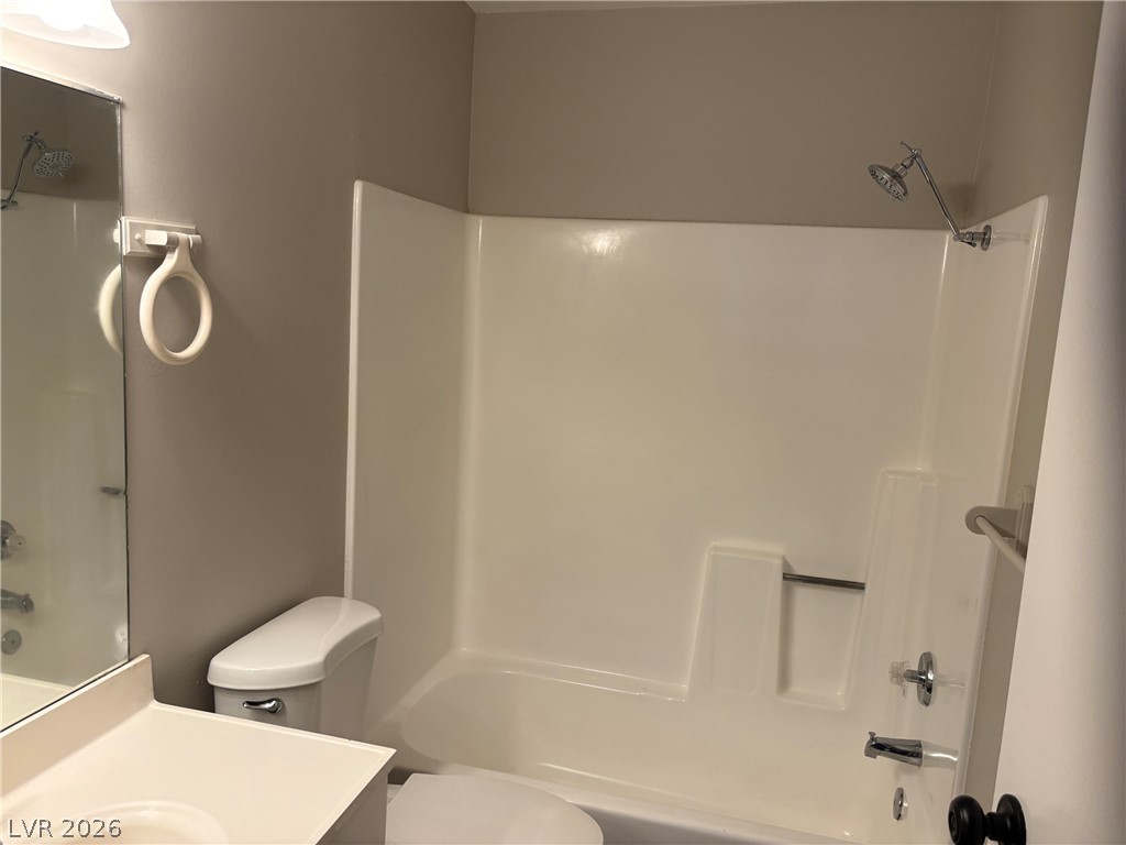 1381 East University Avenue 207 Property Photo 15