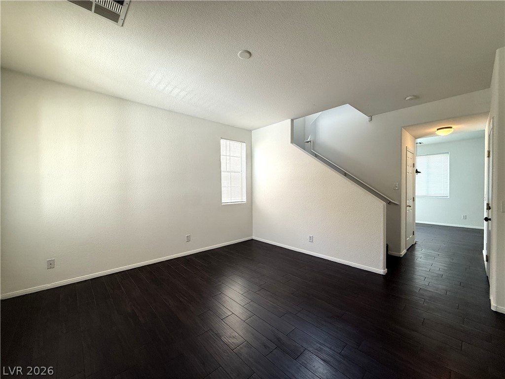 10143 Pleasant Village Place Property Photo 2