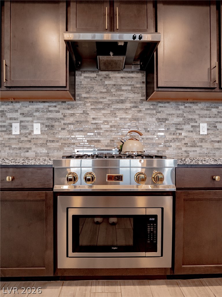 4504 Amazing View Street Property Photo 10