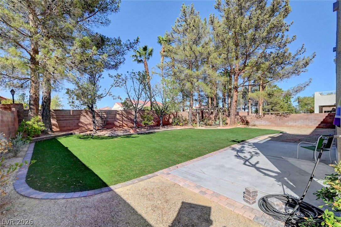 9508 Los Cotos Court Property Photo 68