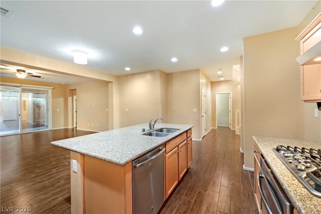 6781 Bristle Falls Street Property Photo 34