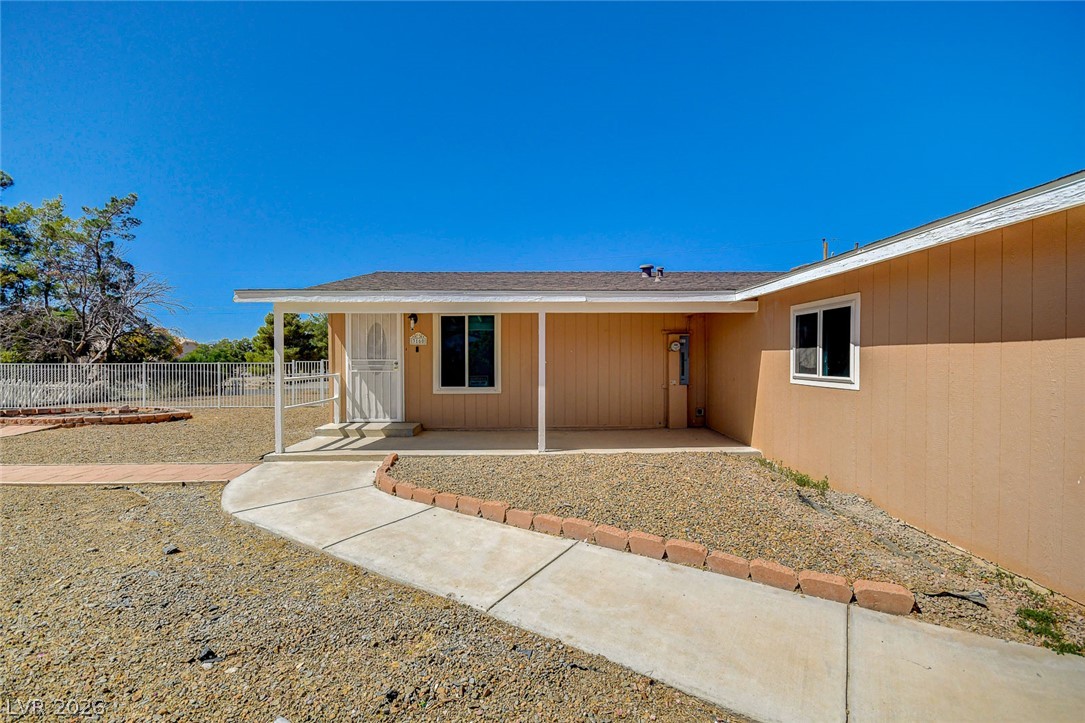3160 South Fallwood Street Property Photo 8