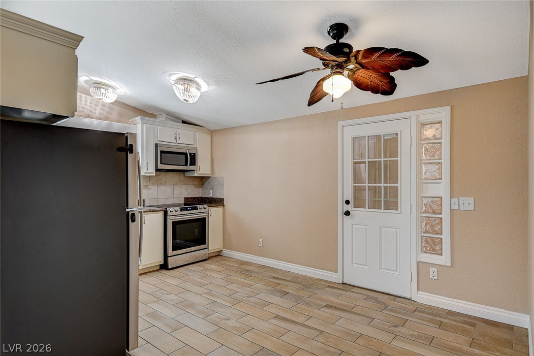 3160 South Fallwood Street Property Photo 18
