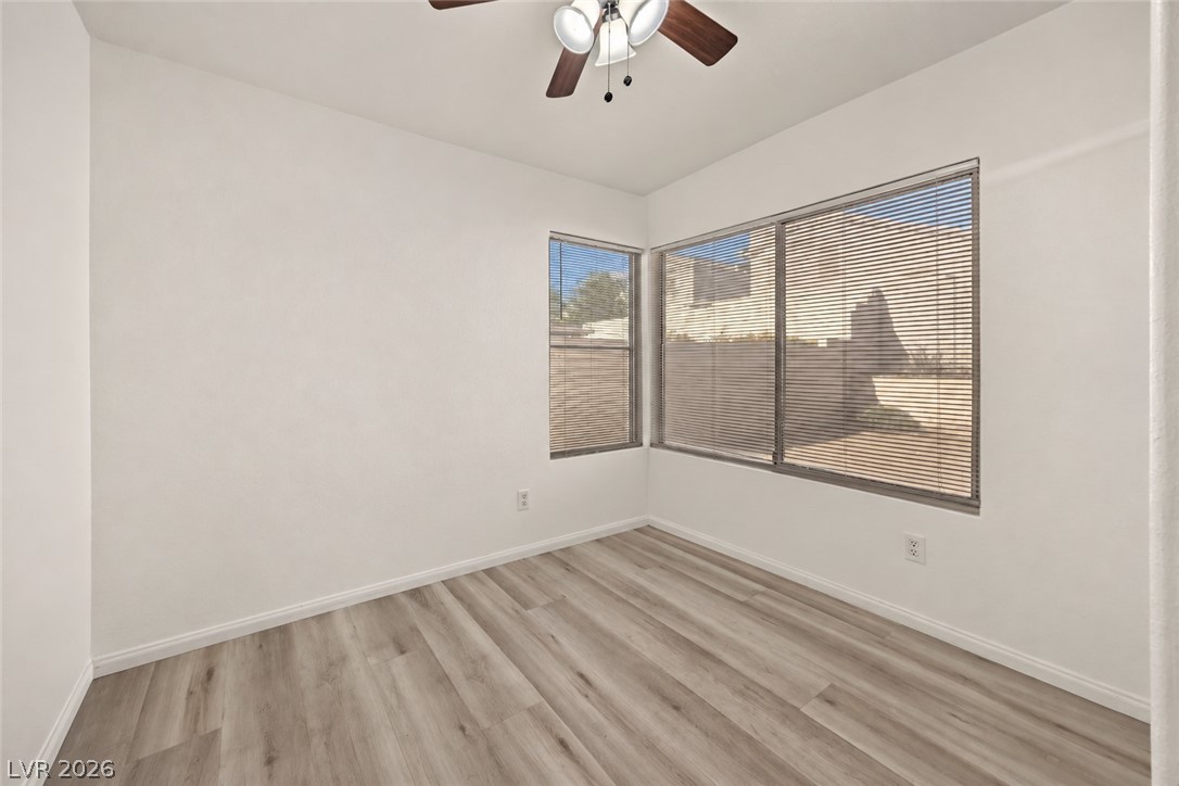 1717 Klamath Falls Way Property Photo 15