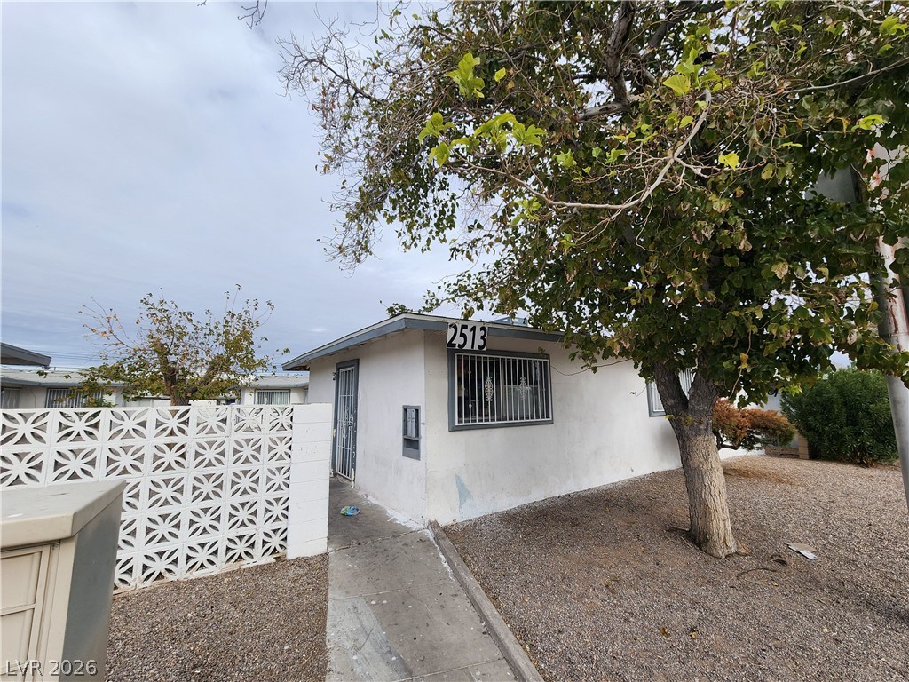 2513 Cedar Avenue Property Photo 1