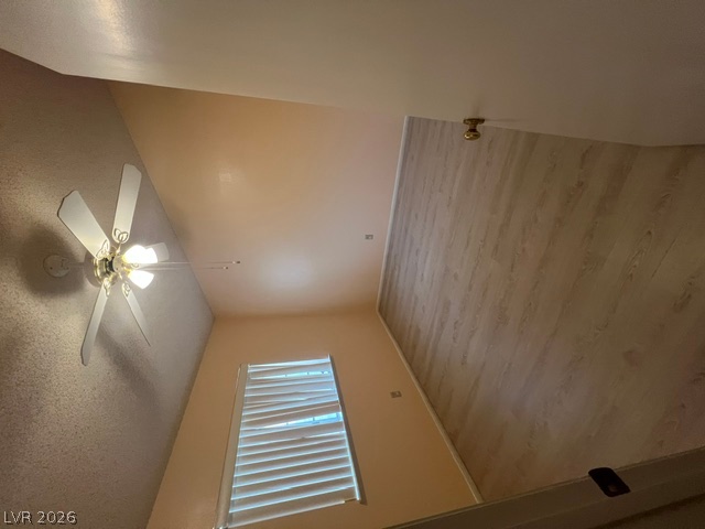 9112 Quiet Cove Way Property Photo 17