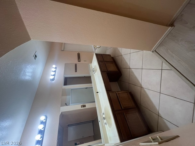 9112 Quiet Cove Way Property Photo 21