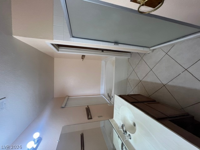 9112 Quiet Cove Way Property Photo 22