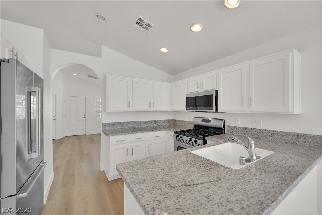 2315 Little Italy Avenue Property Photo 9