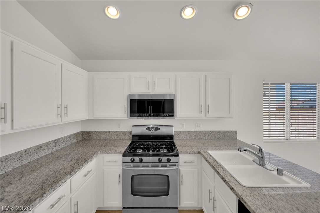 2315 Little Italy Avenue Property Photo 10