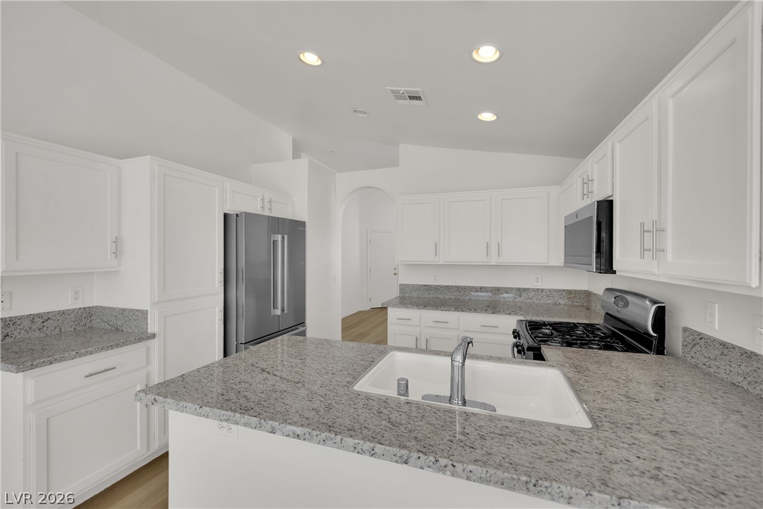 2315 Little Italy Avenue Property Photo 11