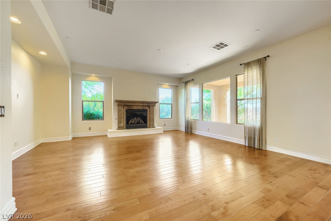 6 Lago Turchino Court Property Photo 9