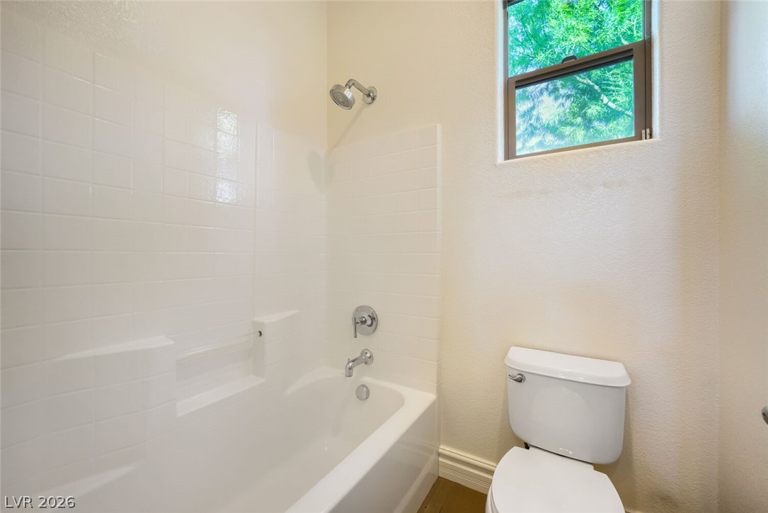 6 Lago Turchino Court Property Photo 34