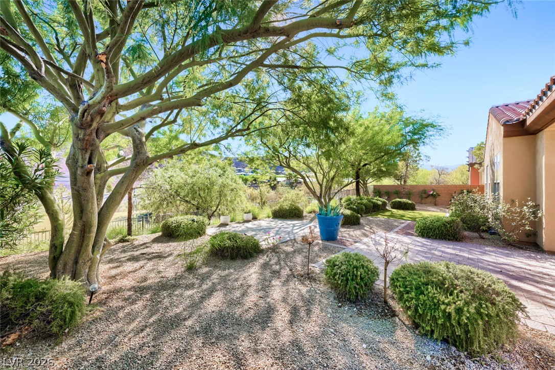 6 Lago Turchino Court Property Photo 36