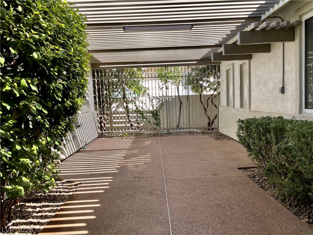 1132 Piazza Navona Property Photo 4