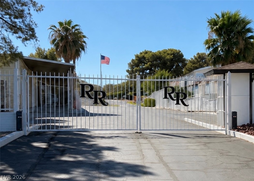 4556 Royal Ridge Way Property Photo 36