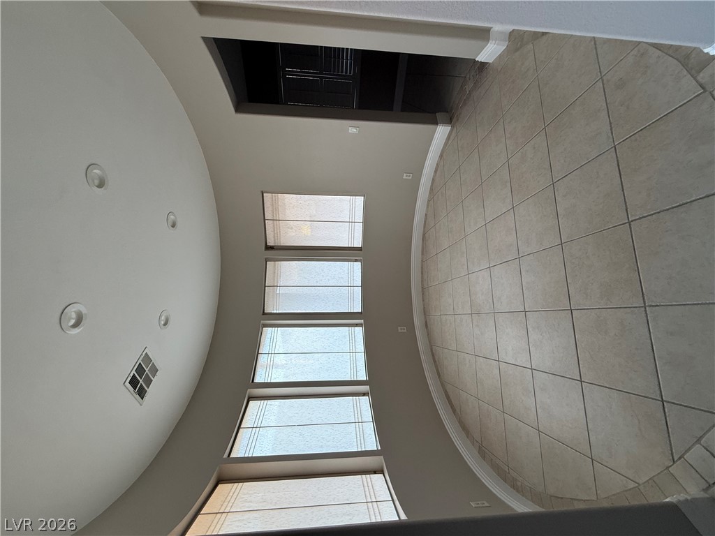 10027 Flokton Avenue Property Photo 3