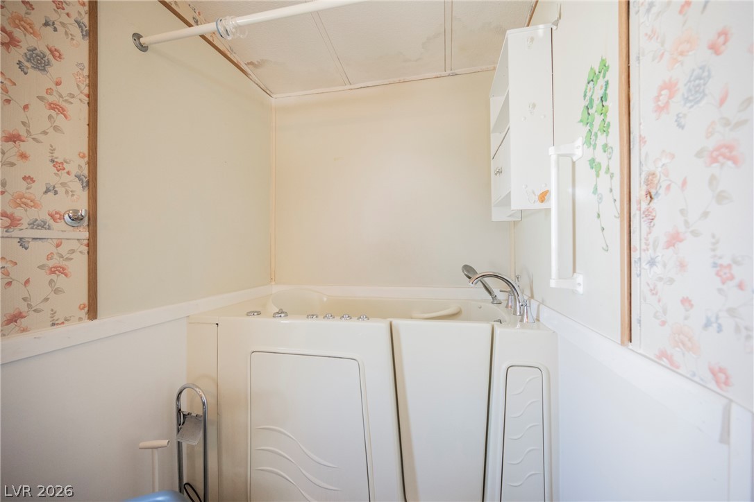 320 Kite Street Property Photo 39