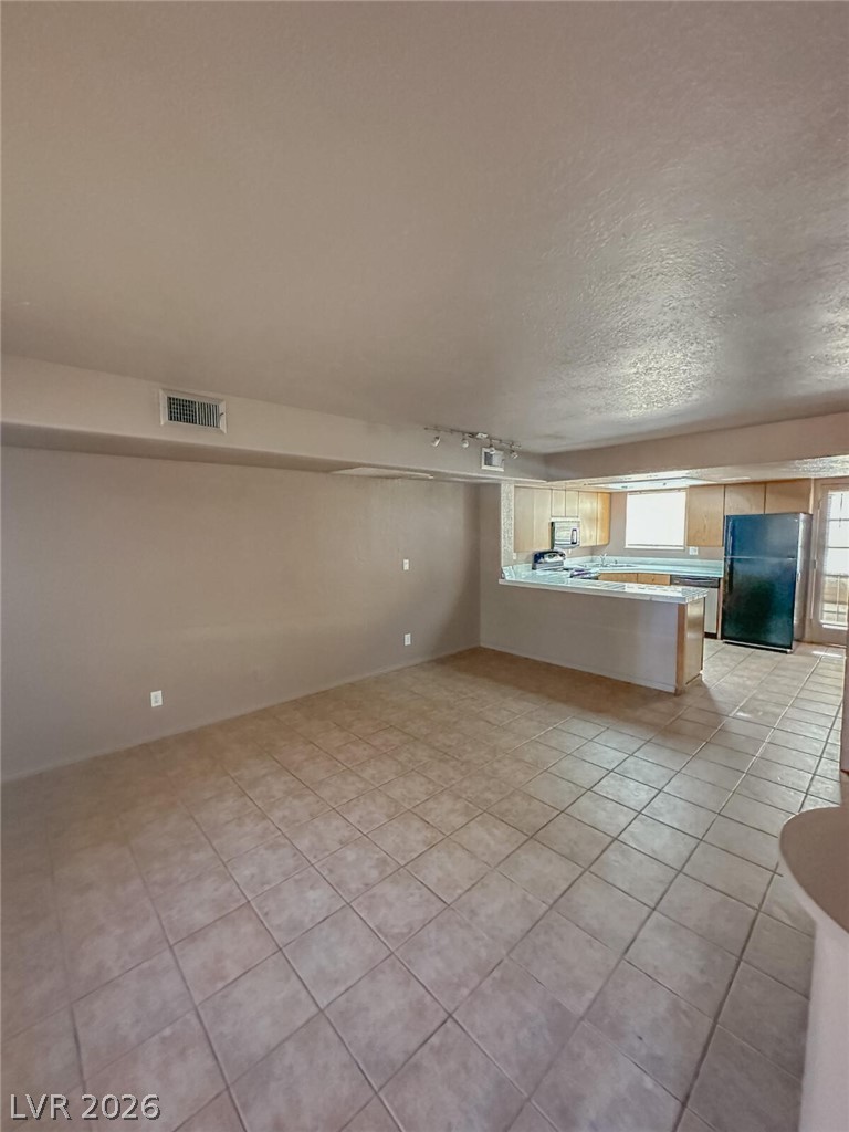 423 Las Casitas Way Property Photo 4