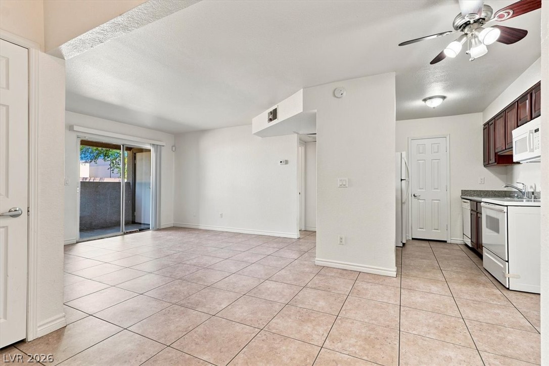 2606 South Durango Drive 179 Property Photo 10