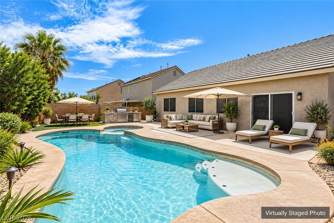 2922 Mastercraft Avenue Property Photo 4