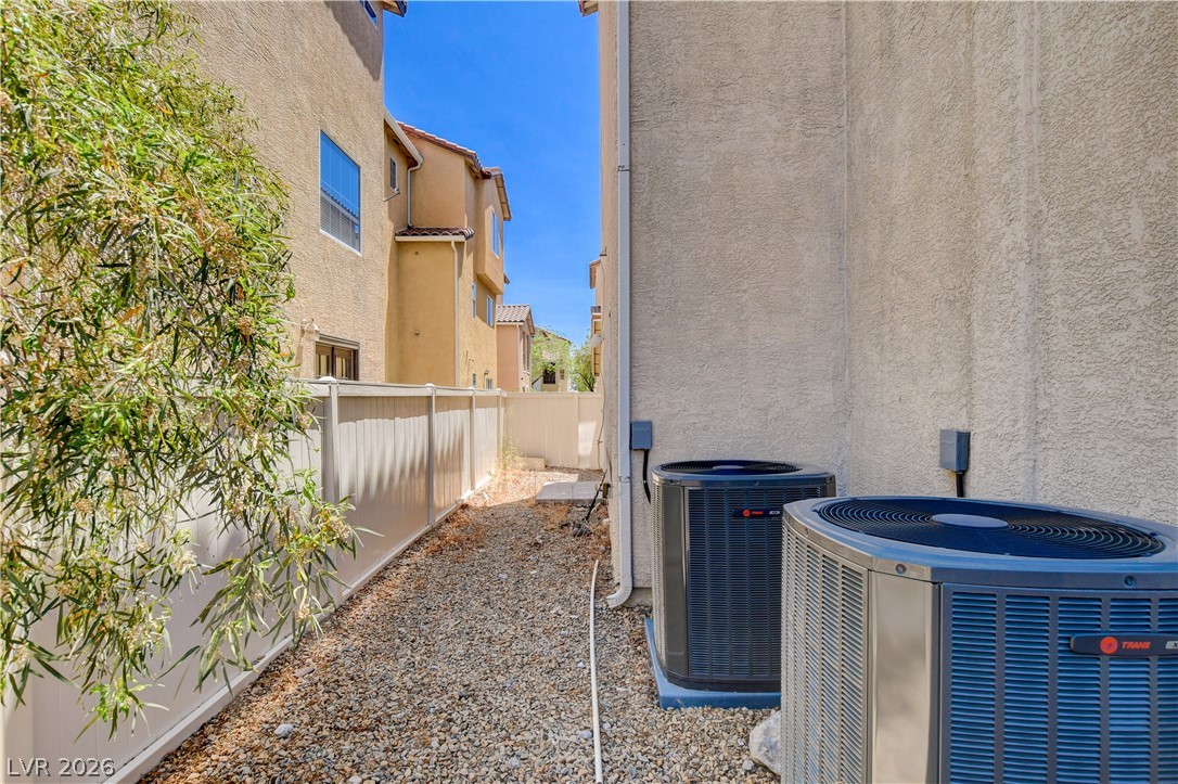 8940 Jaquita Avenue Property Photo 43
