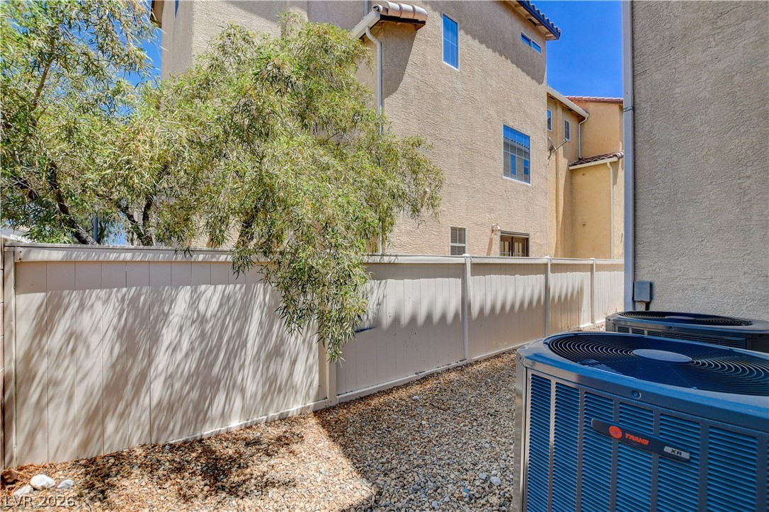8940 Jaquita Avenue Property Photo 44