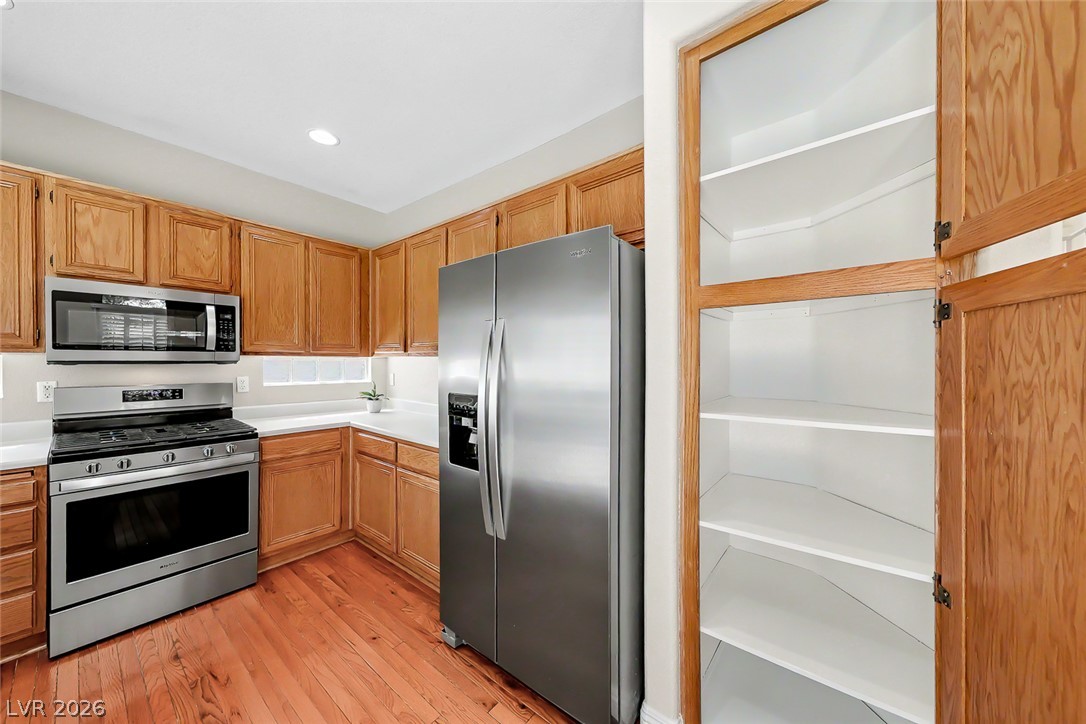 2555 Swans Chance Avenue Property Photo 14