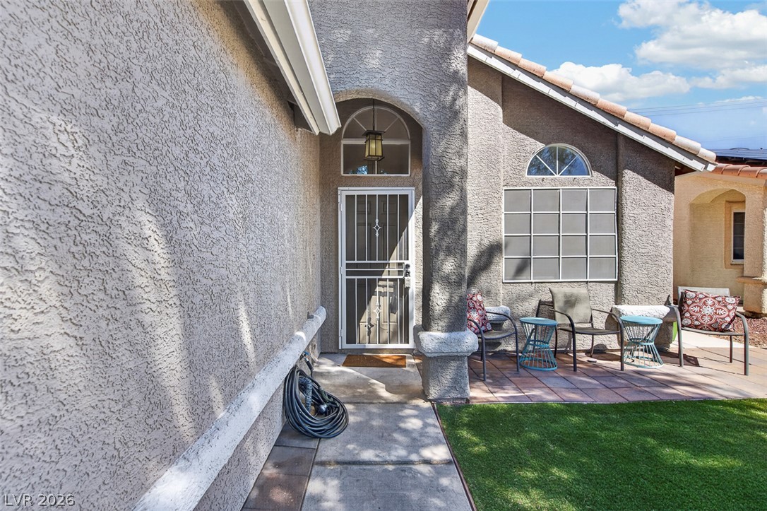 5828 Sunny Orchard Lane Property Photo 4