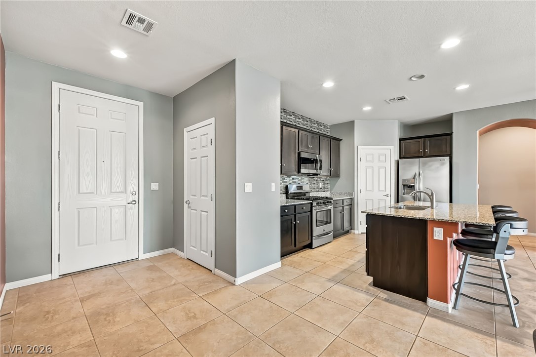 2346 Brookings Harbor Drive Property Photo 8