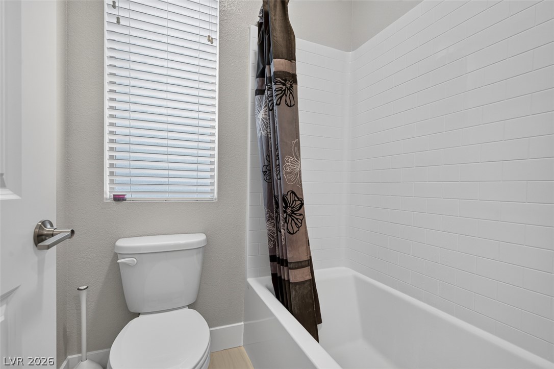 6849 Desert Finch Street Property Photo 43