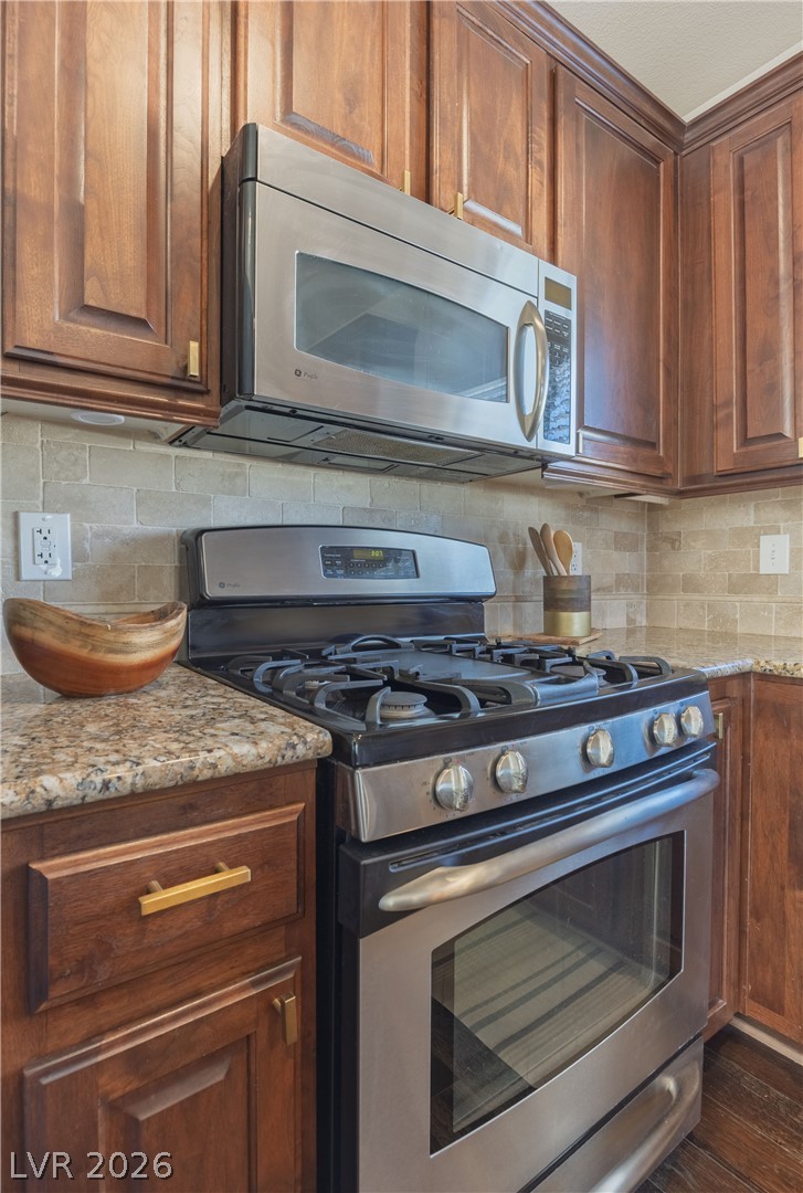 8945 Rudica Creek Avenue Property Photo 39
