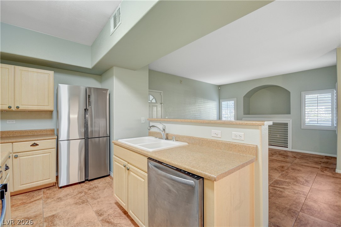 8250 North Grand Canyon Drive 1133 Property Photo 19