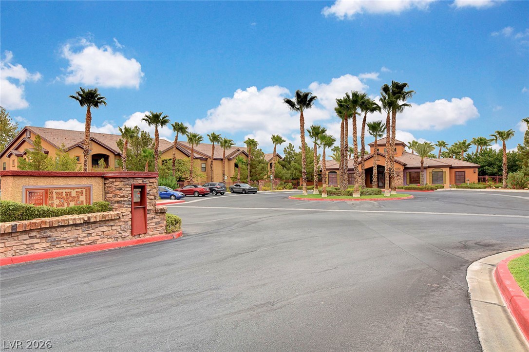 8250 North Grand Canyon Drive 1133 Property Photo 35