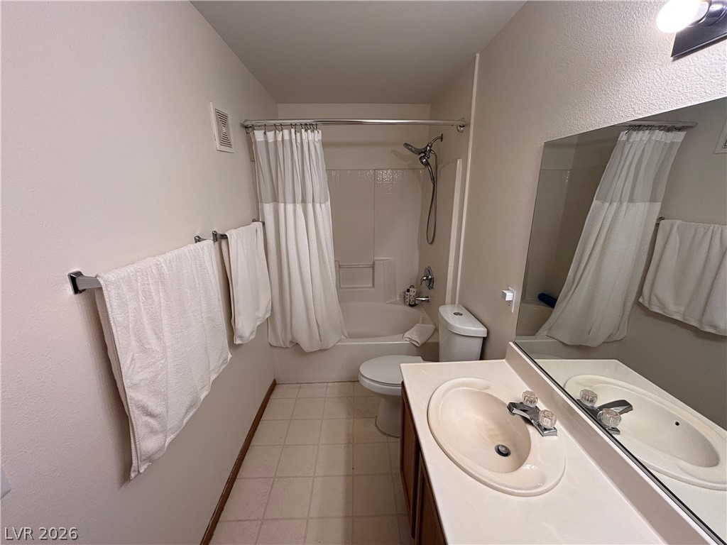 3425 East Russell Road 204 Property Photo 28