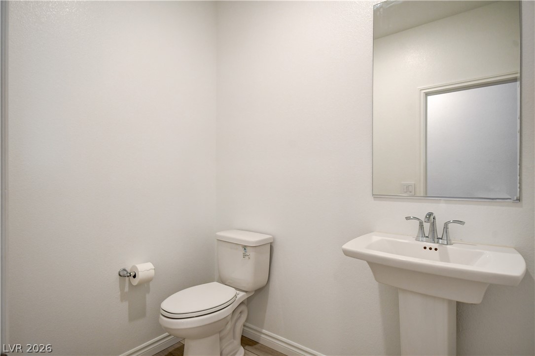 2514 Vittora Pointe Street Property Photo 32