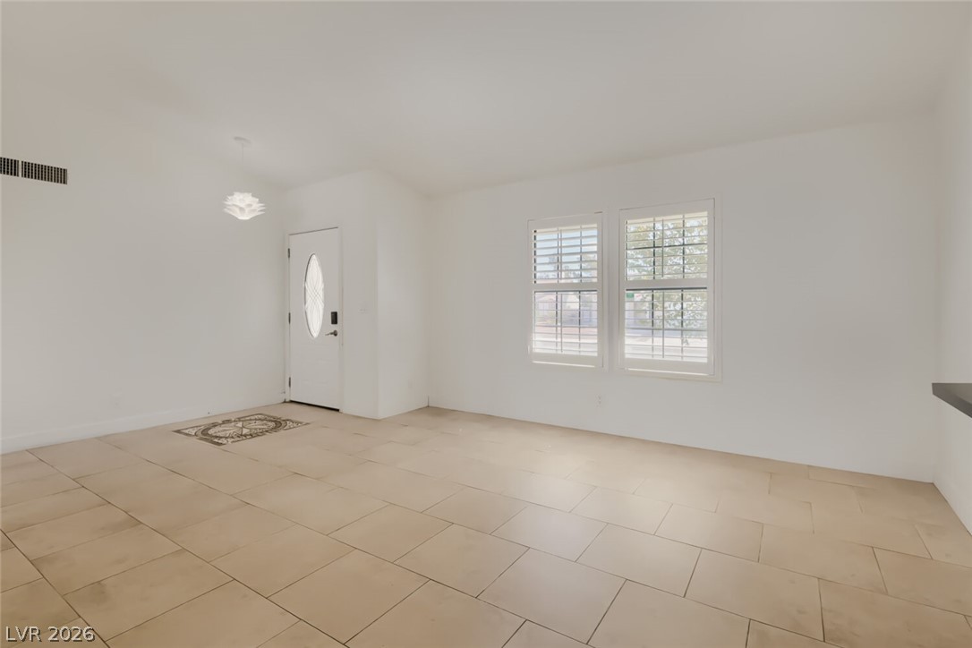 4279 Hebron Drive Property Photo 4