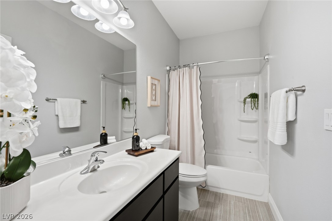 686 Fynn Valley Drive Property Photo 38