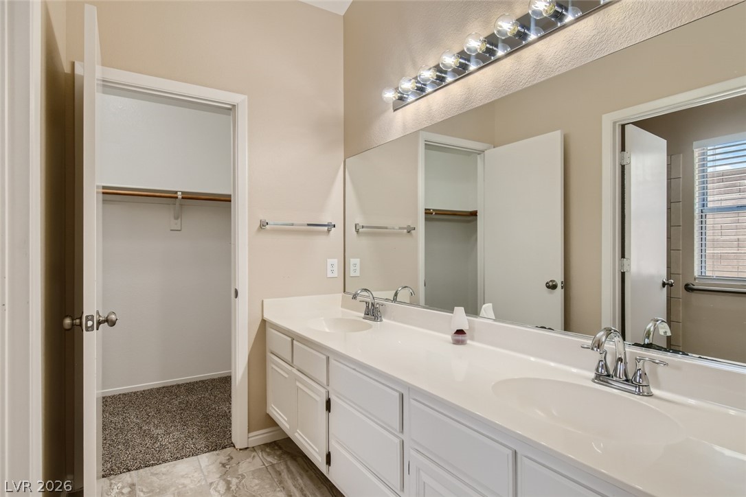 4405 Sandhorse Court Property Photo 10