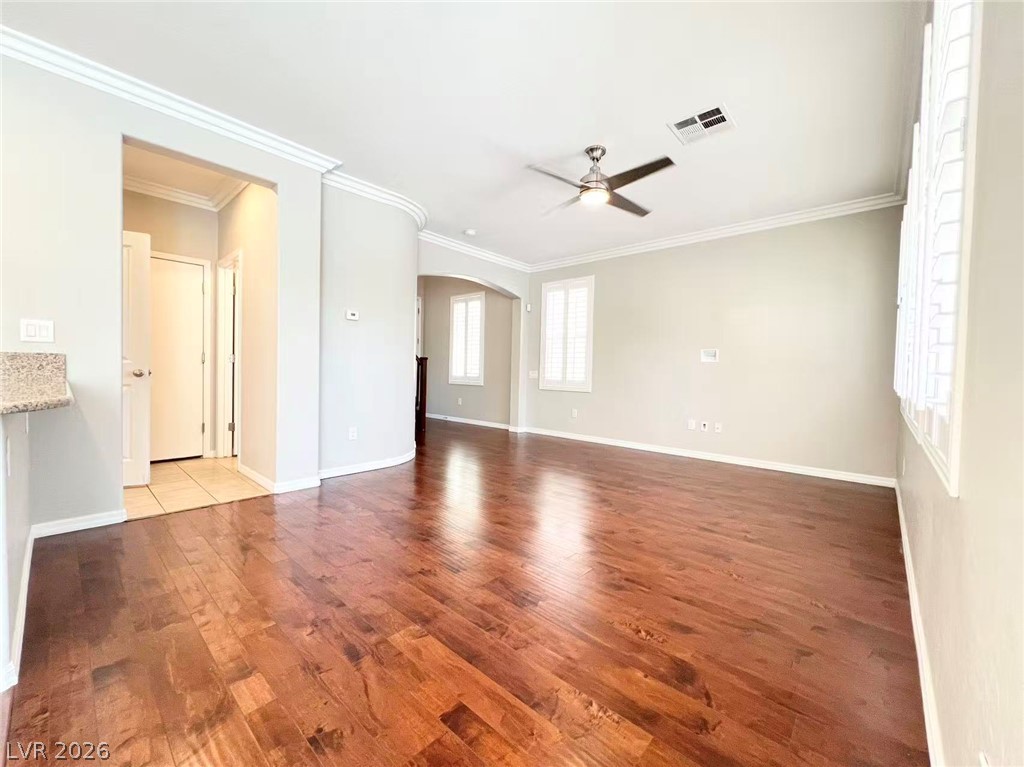 11241 Lompoc Court Property Photo 4