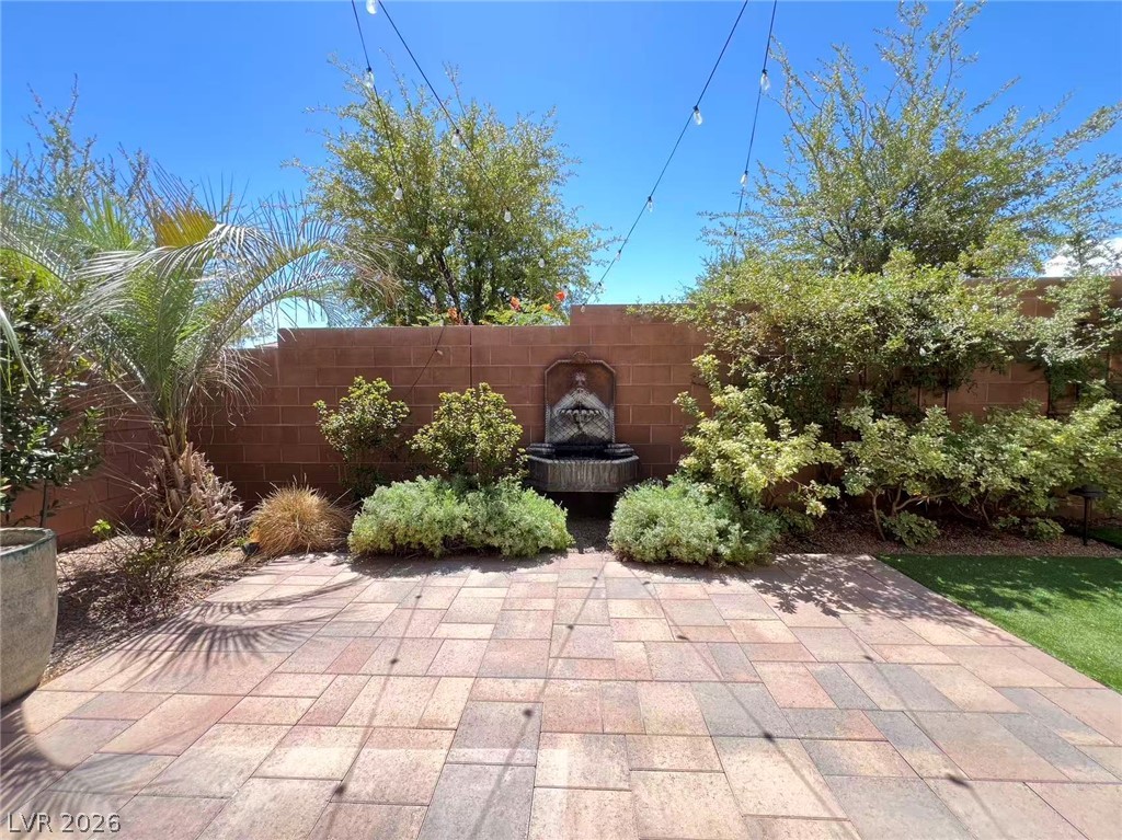11241 Lompoc Court Property Photo 29