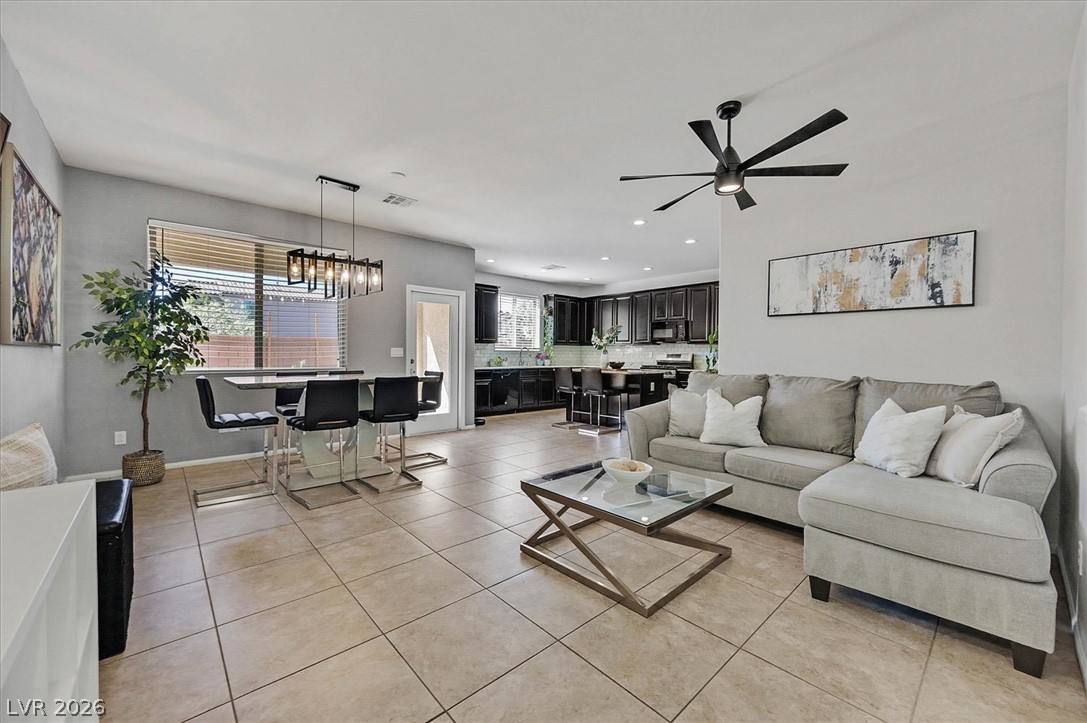 10750 Brewster Bay Street Property Photo 4