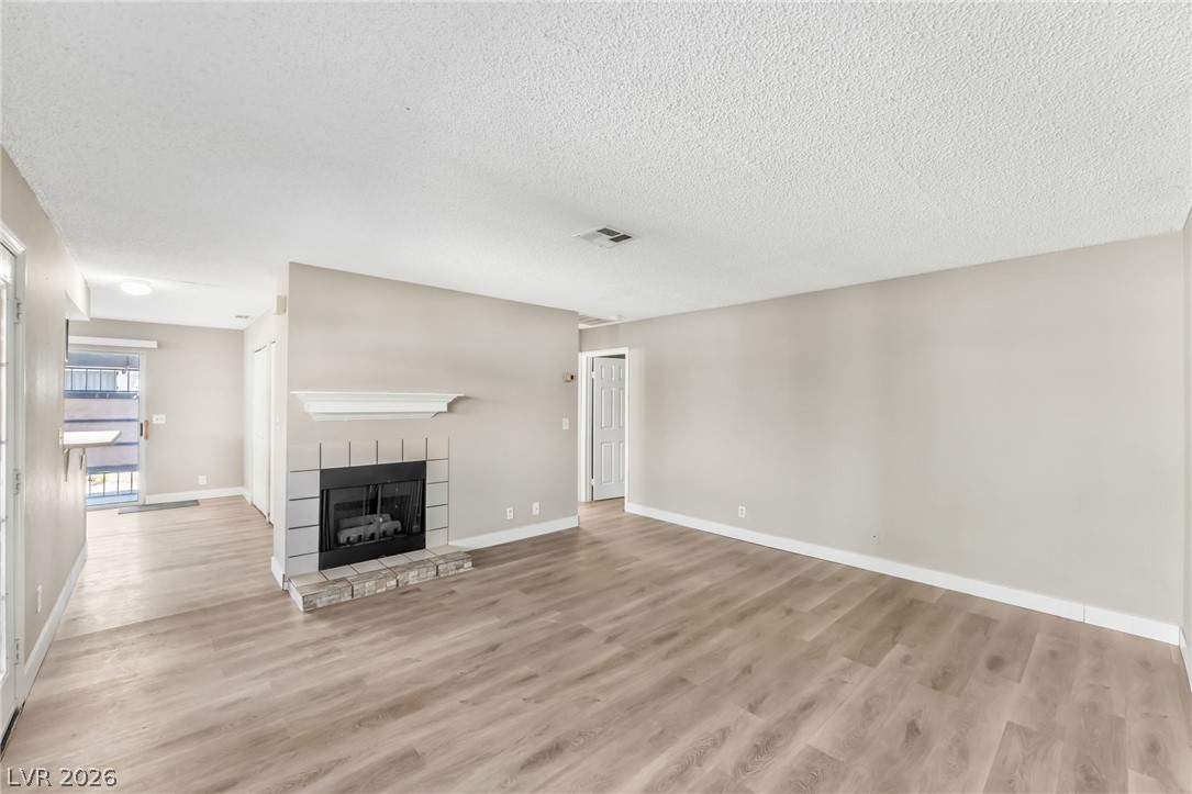 213 North Lamb Boulevard E Property Photo 8