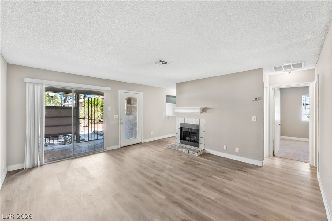 213 North Lamb Boulevard E Property Photo 10
