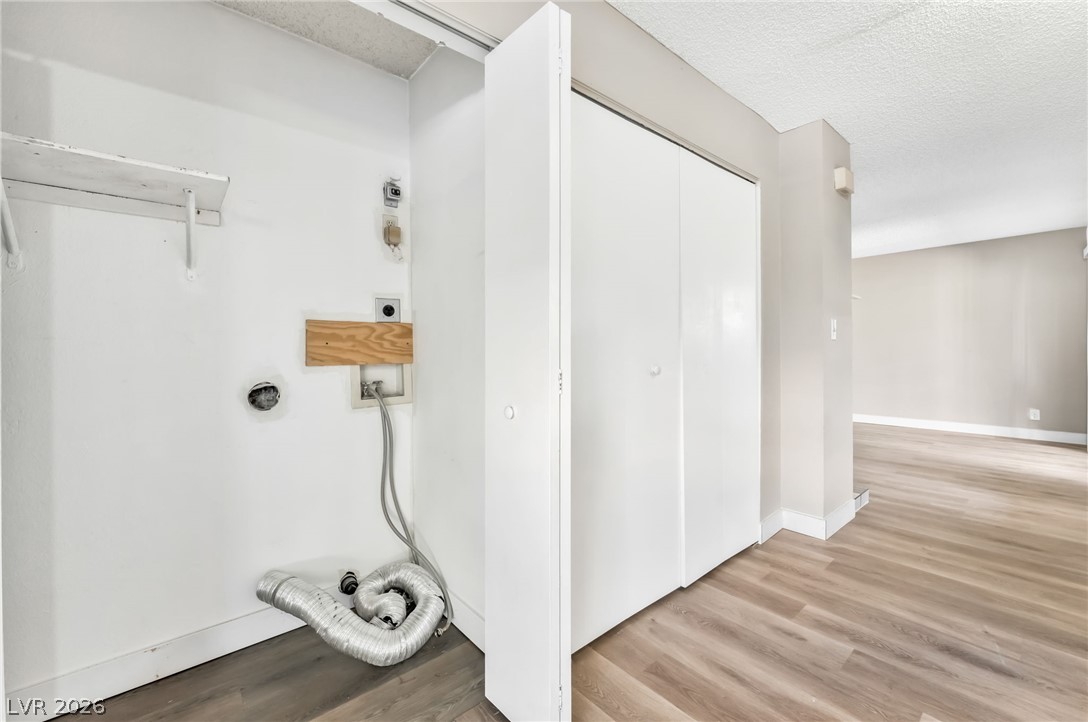 213 North Lamb Boulevard E Property Photo 28