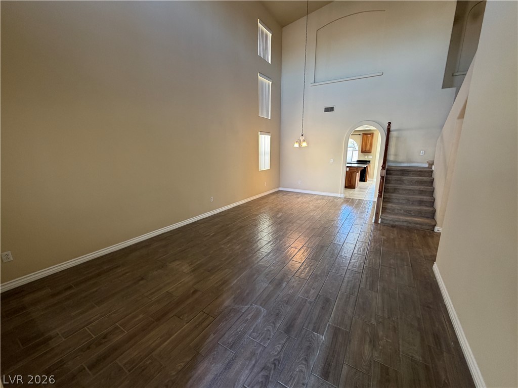 5516 Meridian Rain Street Property Photo 2